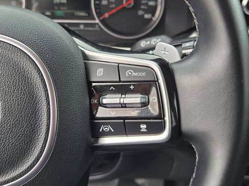 Used 2023 Kia Sorento EX FWD image 20