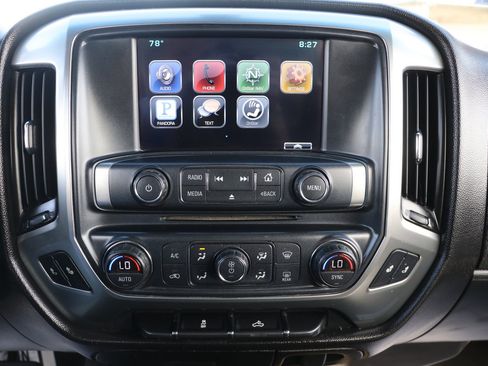 Used 2015 Chevrolet Silverado 1500 LT w/ Texas Edition, 1LT Trim AWD/4WD image 21