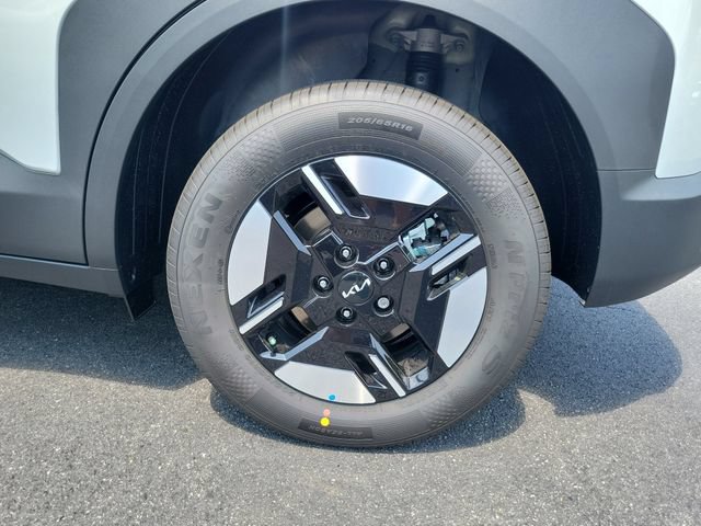 New 2027 Kia Seltos LX AWD/4WD image 7