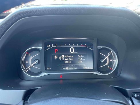 Certified 2025 Honda Passport EX-L image 26