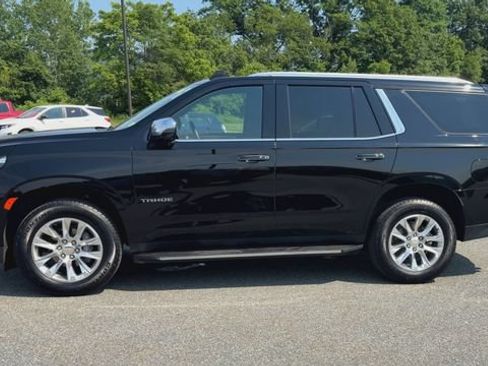 Used 2023 Chevrolet Tahoe Premier w/ Premium Package AWD/4WD image 5