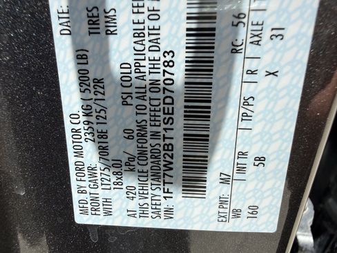 Used 2025 Ford F250 Lariat AWD/4WD image 35