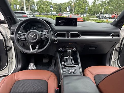 Certified 2024 MAZDA CX-5 Carbon Edition AWD/4WD image 36