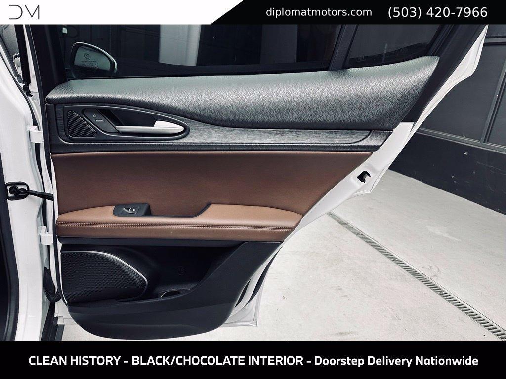Used 2019 Alfa Romeo Stelvio RWD image 28