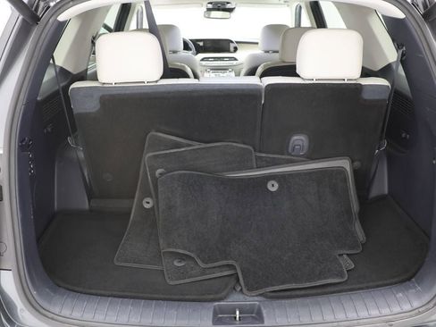 Used 2021 Hyundai Palisade SEL w/ Premium Package image 32