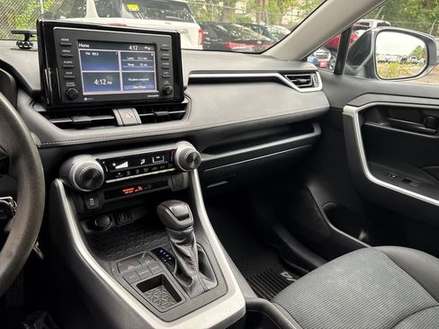 Used 2020 Toyota RAV4 LE w/ All Weather Liner Package FWD image 19