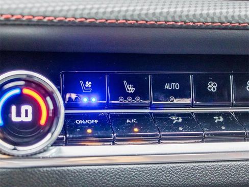 New 2026 Chevrolet Equinox RS w/ Convenience Package III image 35