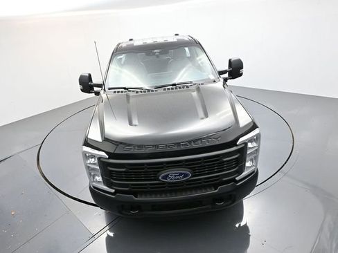New 2026 Ford F250 XL w/ XL Driver Assist Package RWD image 19