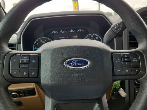 Used 2022 Ford F150 XLT image 17