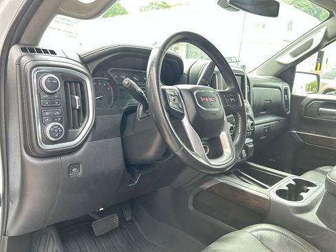 Used 2020 GMC Sierra 1500 SLT AWD/4WD image 10