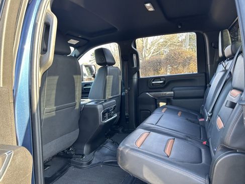 Used 2022 GMC Sierra 2500 AT4 w/ AT4 Preferred Package image 47