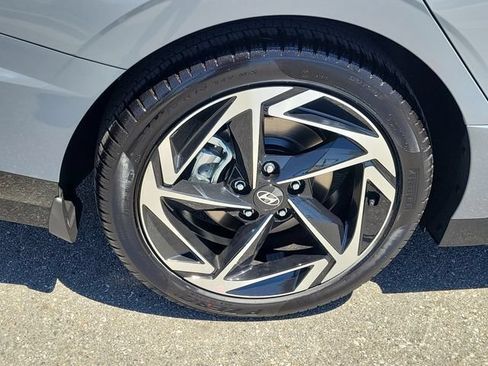 New 2026 Hyundai Sonata SEL FWD image 31