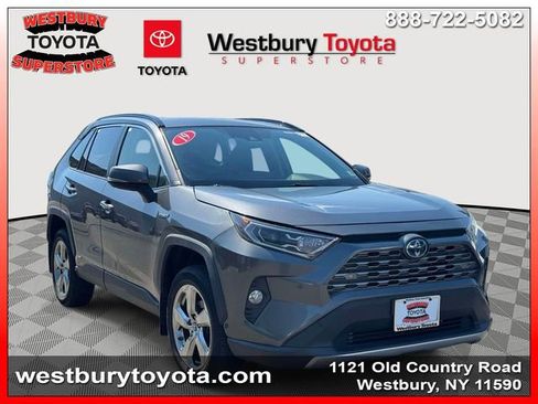 Used 2019 Toyota RAV4 Limited AWD/4WD image 1