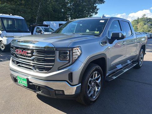 Used 2024 GMC Sierra 1500 SLT AWD/4WD image 1