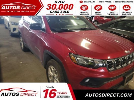 Used 2025 Jeep Compass Latitude AWD/4WD image 1