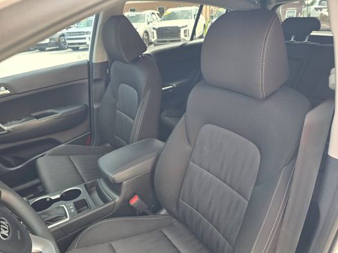 Used 2022 Kia Sportage LX FWD image 13