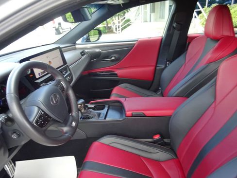 Used 2023 Lexus ES 350 F Sport w/ Accessory Package (Z1) FWD image 13