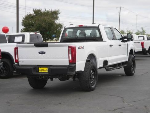 Used 2023 Ford F250 XL image 7