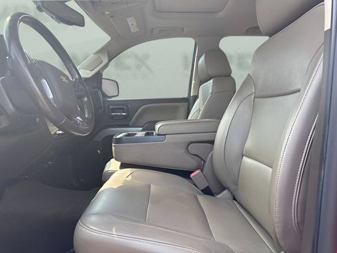 Used 2018 Chevrolet Silverado 1500 LTZ Z71 AWD/4WD image 9