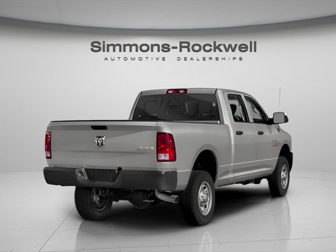 Used 2018 RAM 2500 Tradesman w/ Chrome Appearance Group image 5