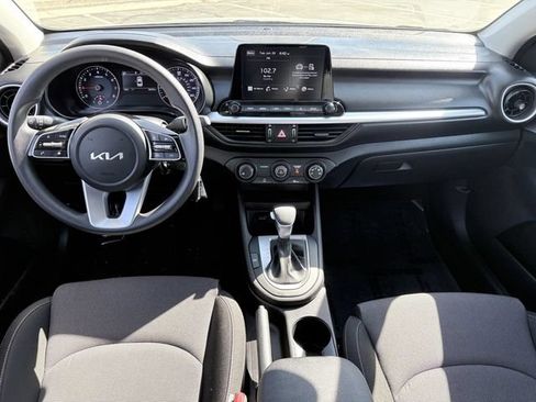 Certified 2023 Kia Forte LXS w/ LXS Technology Package FWD image 8