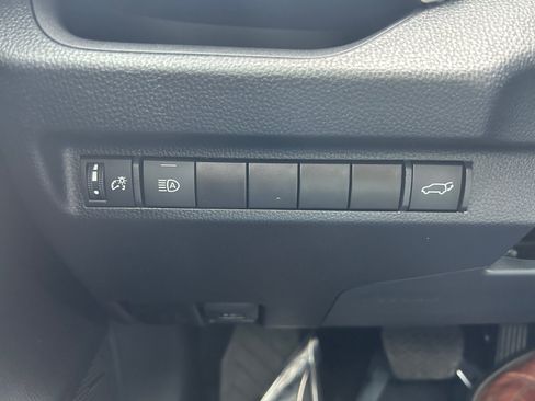 Used 2024 Toyota RAV4 XLE Premium FWD image 22