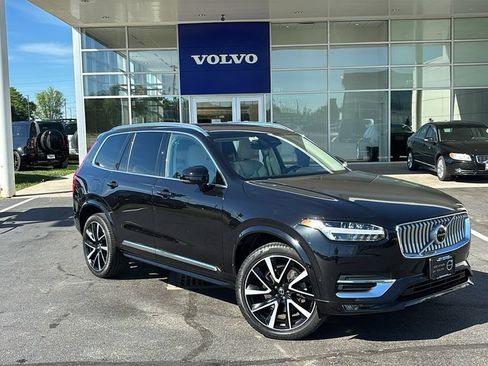 Certified 2023 Volvo XC90 B5 Plus w/ Protection Package Premier AWD/4WD image 2
