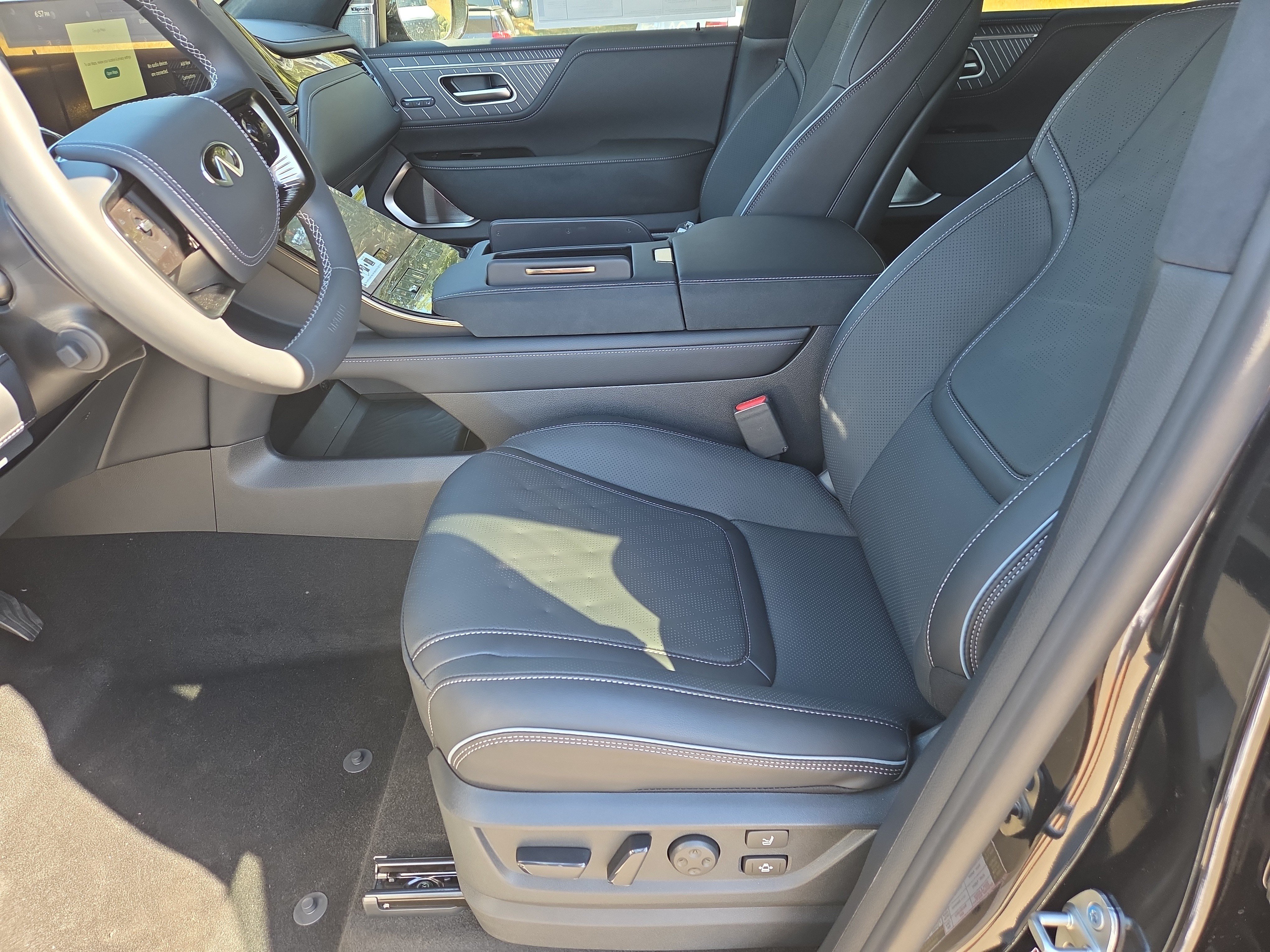 New 2027 INFINITI QX80 Autograph AWD/4WD image 6