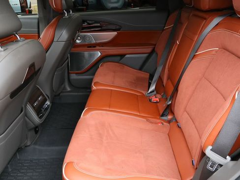 Used 2024 Lincoln Nautilus Black Label AWD/4WD image 26