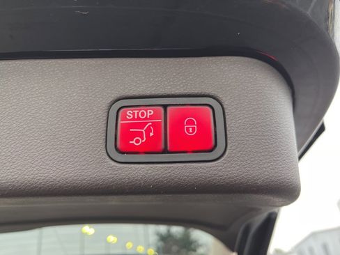 Used 2018 Mercedes-Benz GLE 43 AMG GLE 43 AMG image 41