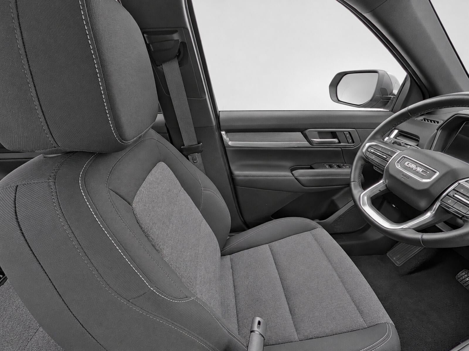 Used 2026 GMC Terrain Elevation AWD/4WD image 15