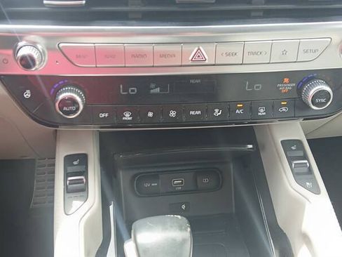 Used 2021 Kia Telluride SX w/ Towing Package AWD/4WD image 15