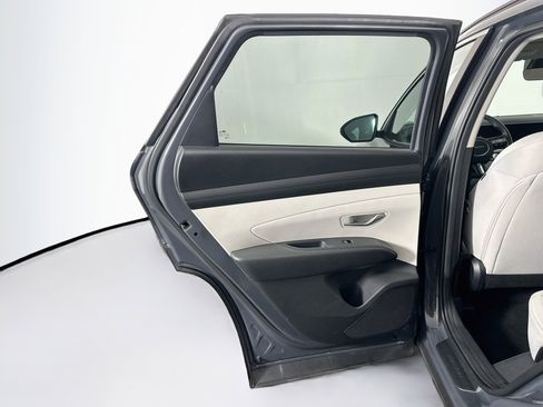 Used 2025 Hyundai Tucson SEL FWD image 26