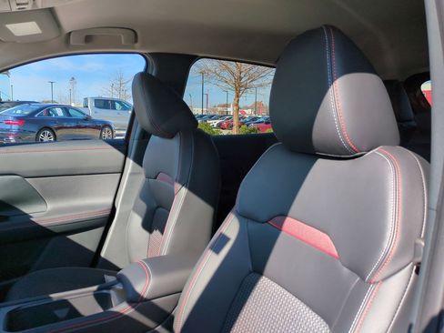 New 2026 Nissan Kicks SR image 15