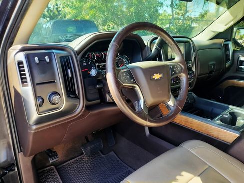 Used 2015 Chevrolet Silverado 1500 LTZ w/ Texas Edition, 1LZ Trim image 12