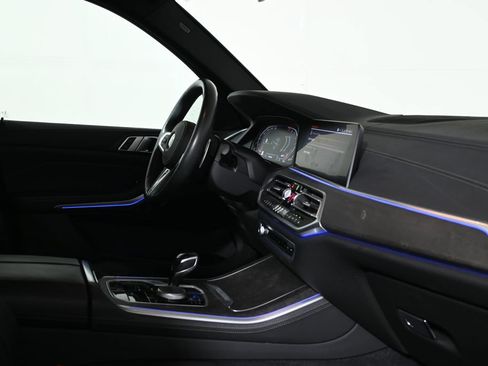 Used 2020 BMW X5 xDrive40i w/ M Sport Package AWD/4WD image 8