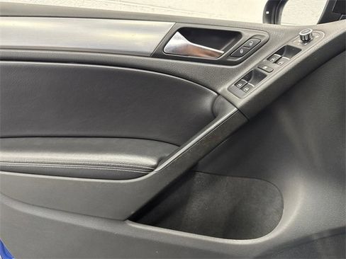 Used 2012 Volkswagen Golf R 4-Door image 10