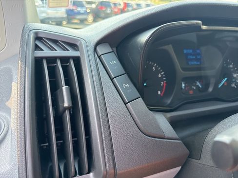 Used 2016 Ford Transit 350 XLT image 24