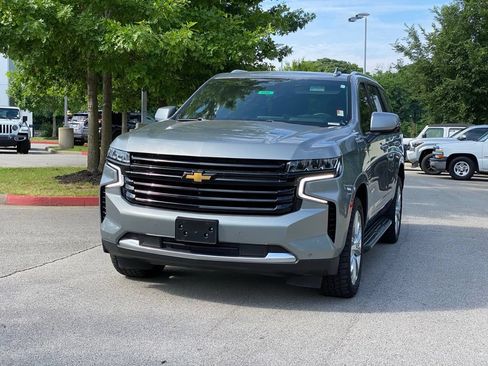 Used 2023 Chevrolet Tahoe High Country AWD/4WD image 3