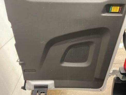 Used 2023 Ford Transit 350 XLT image 38