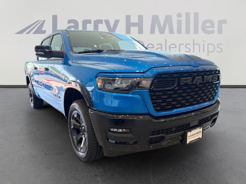 New 2026 RAM 1500 Big Horn AWD/4WD image 7