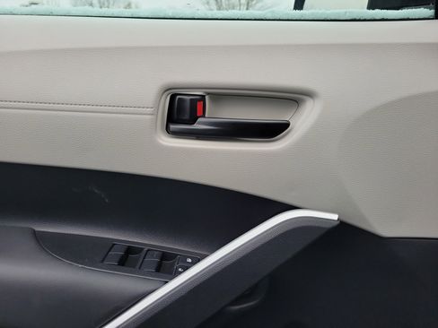 New 2026 Toyota Corolla Cross L image 13