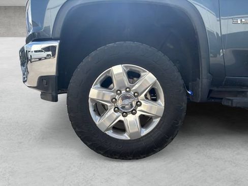 Used 2020 Chevrolet Silverado 3500 LTZ w/ LTZ Premium Package AWD/4WD image 23