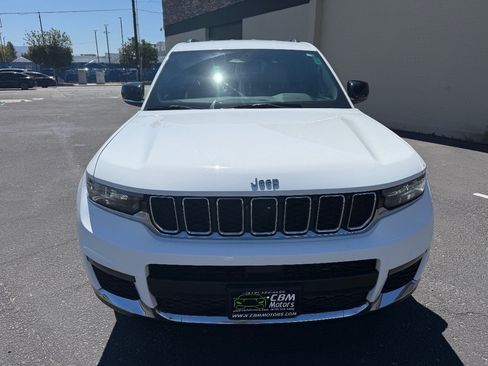 Used 2023 Jeep Grand Cherokee L Limited RWD image 4