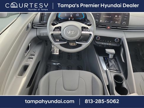 Certified 2025 Hyundai Elantra Sport w/ Cargo Package image 13