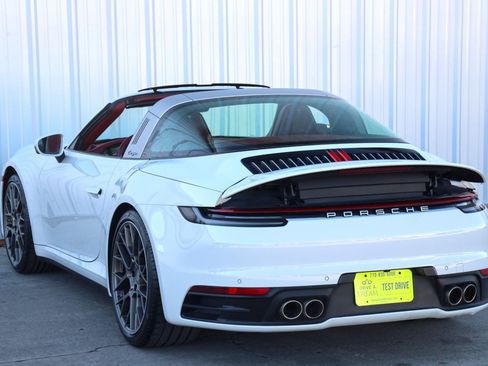 Used 2021 Porsche 911 Targa 4S w/ Sport Chrono Package image 48