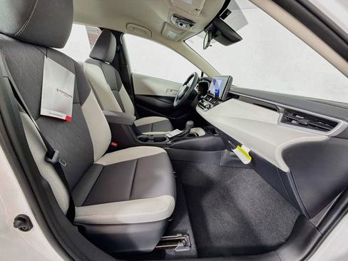 New 2026 Toyota Corolla LE FWD image 30