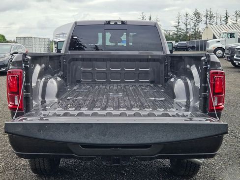 New 2026 RAM 2500 Laramie w/ Night Edition AWD/4WD image 10