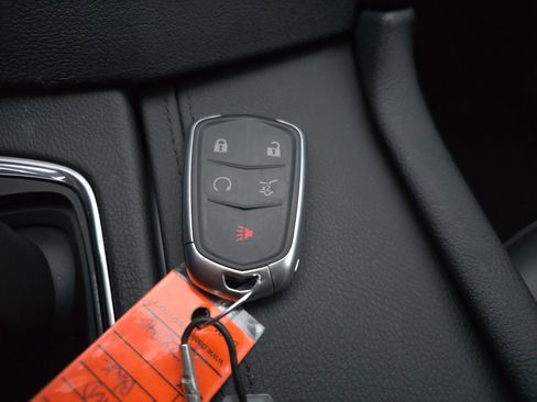 Certified 2025 Cadillac XT6 Premium Luxury image 46