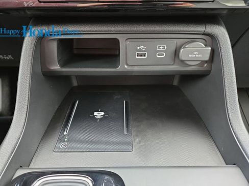 New 2025 Honda Pilot Touring image 30